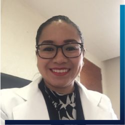 Dra. Laura Angélica Díaz Escobar
Nefróloga Pediatra Centro Médico Naval